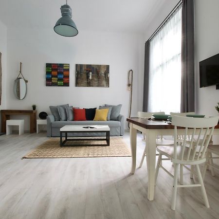 Standard Apartment By Hi5 - Wesselenyi 8 Budapest Exteriör bild